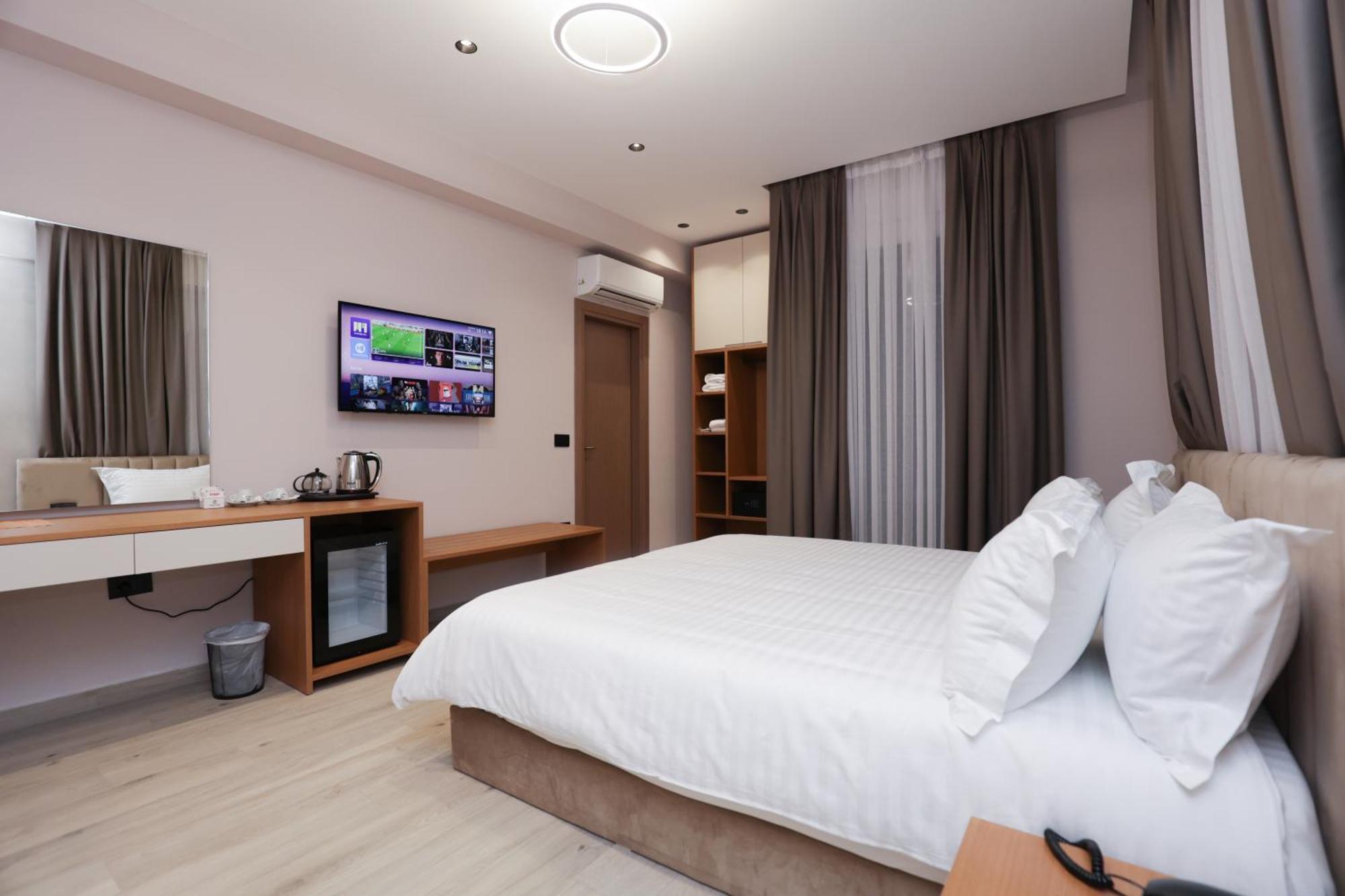 Residence Inn Тирана Екстер'єр фото