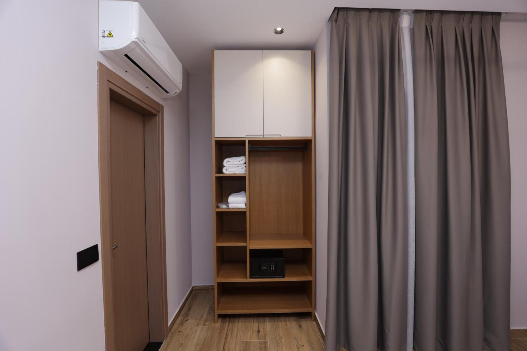 Residence Inn Тирана Екстер'єр фото
